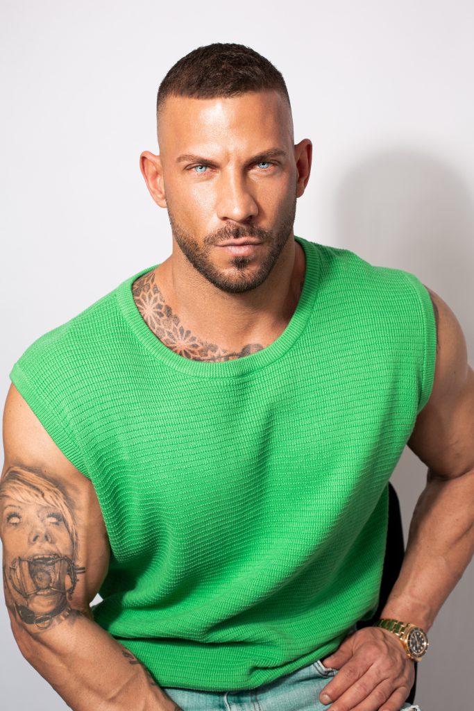 Male Escort Alex – discreet and charming escort in Sydney